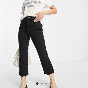 River Island high waisted kick flared jeans in black US size 4 EUC